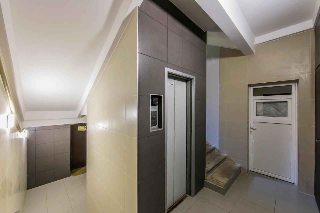Two-Room Apartments On Maidan Nezavisimosti 키예프 외부 사진