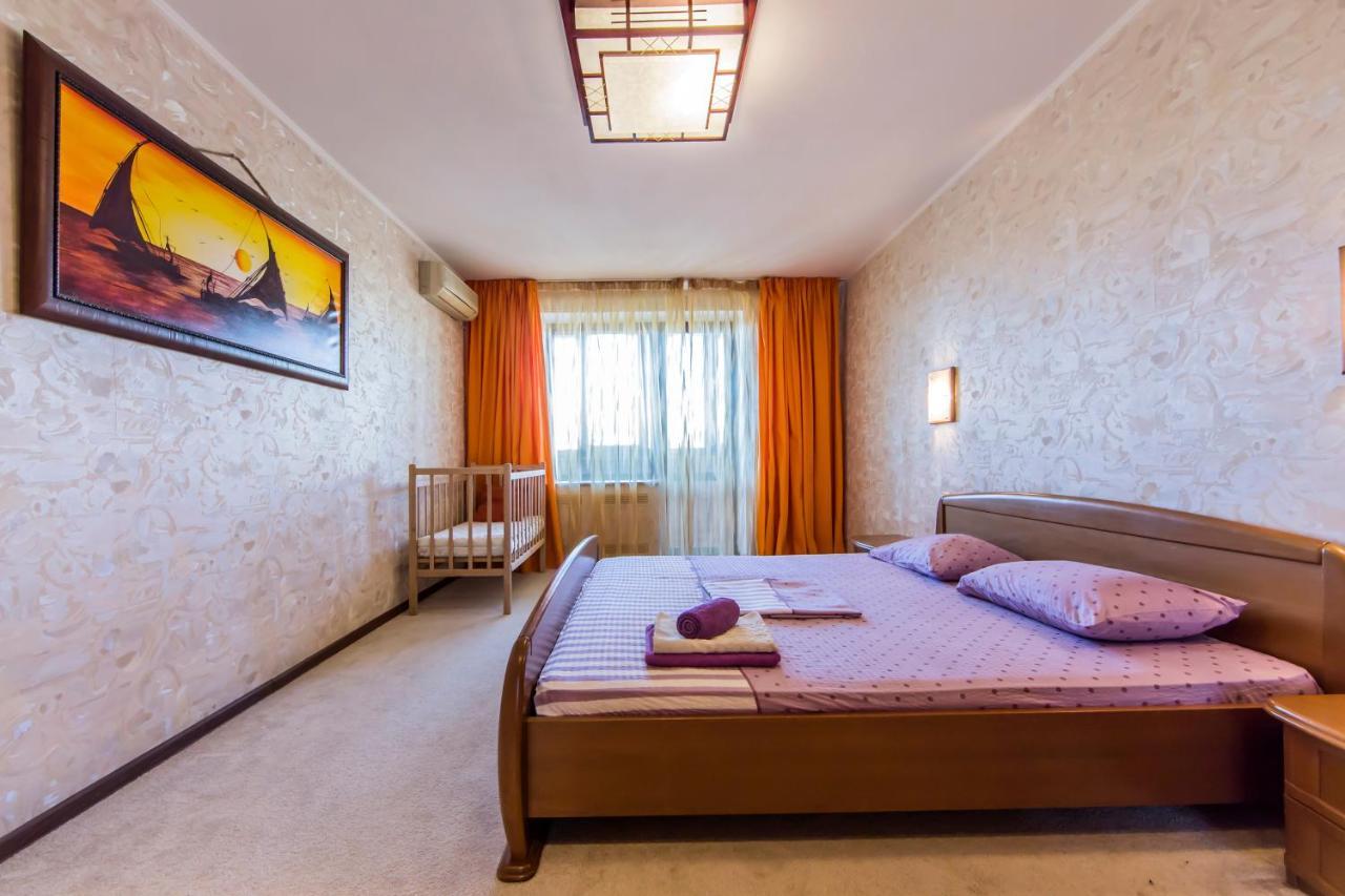 Two-Room Apartments On Maidan Nezavisimosti 키예프 외부 사진